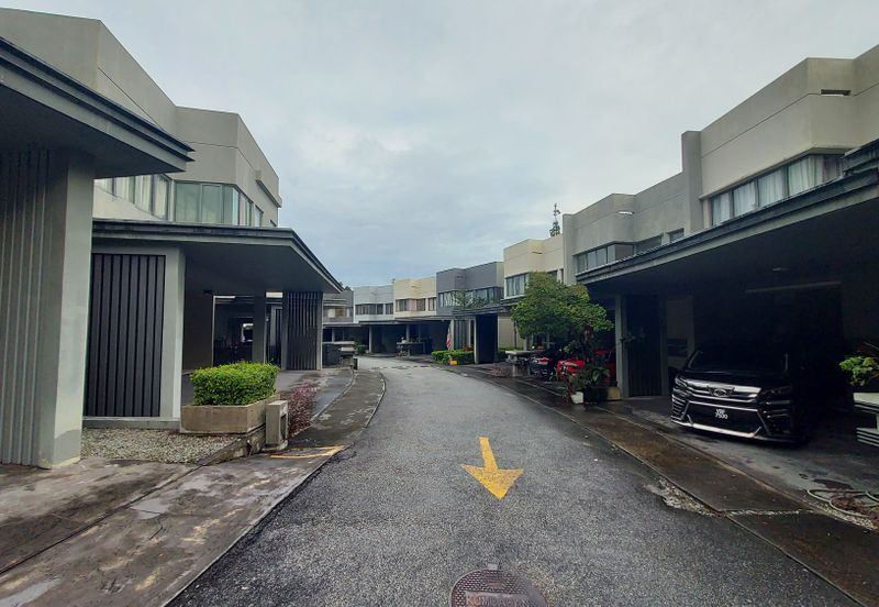 Mirage By The Lake @ Perdana Lakeview West