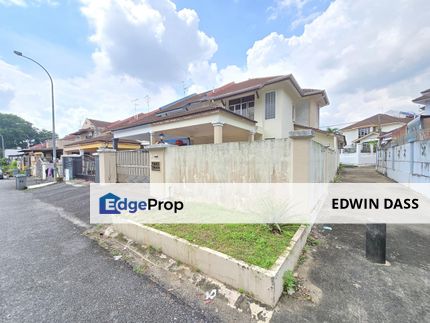 Jalan Bakti Taman Mutiara Rini/ Partially Furnished/ Fully Renovated/ Unblocked View/ Double Storey End Lot with 10ft Land , Johor, Skudai