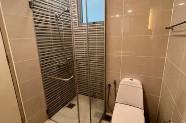 Somerset Puteri Harbour