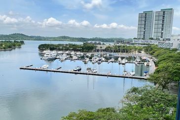 Somerset Puteri Harbour