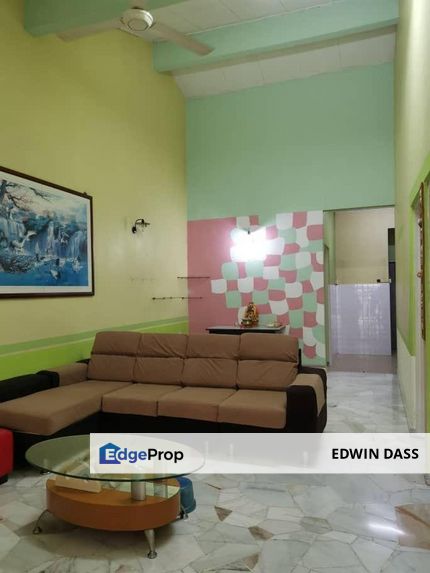 Jalan Silat Cekak, Bandar Selesa Jaya Single Storey Terrace Partial Renovated, Johor, Skudai