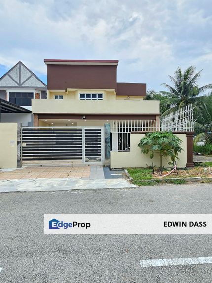 Jalan Permatang 2x @ Taman Desa Jaya Double Storey End Lot Fully Renovated, Johor, Johor Bahru