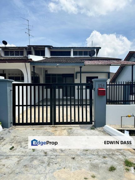 154 Jalan Camar, Taman Perling Single Storey End Lot , Johor, Johor Bahru