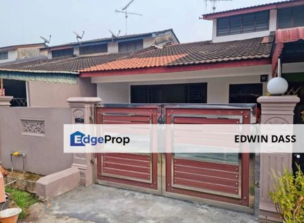 Taman Pasir Putih 1.5 Storey Renovated, Johor, Pasir Gudang