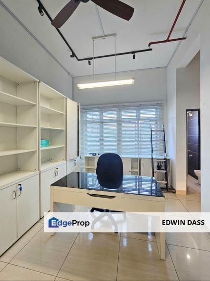 Manhattan Austin Height SOHO Office Renovated Unit Fully Furnished, Johor, Johor Bahru