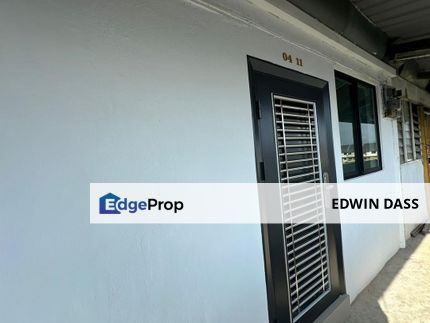 Ungku Tun Aminah Skudai Low Cost Flat Highest Floor, Johor, Johor Bahru