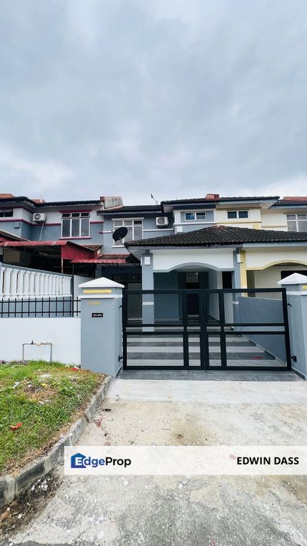 Jalan Sri Putri 12/4, Taman Sri Putri Kulai Double Storey Terrace Renovated, Johor, Kulai