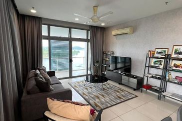 Somerset Puteri Harbour