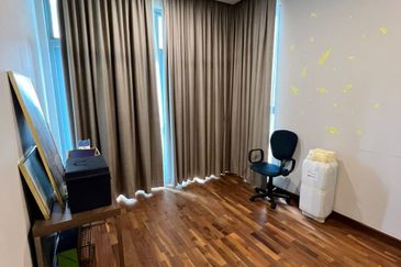 Somerset Puteri Harbour