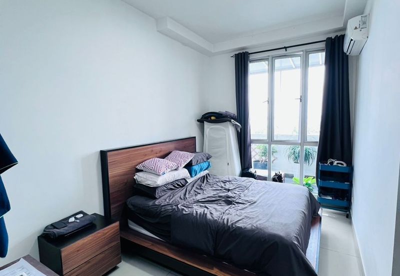 Meridin Bayvue Apartment