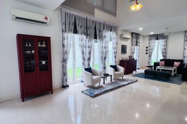 Emerald Bay @ Puteri harbour