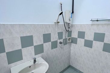 Sri Impian Apartment, Larkin Perdana