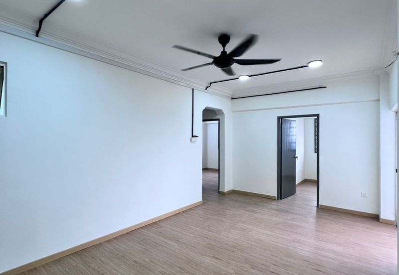 Sri Impian Apartment, Larkin Perdana