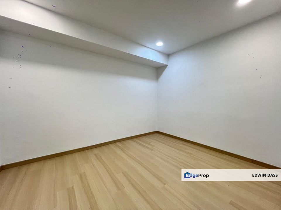 57 Bukit Kempas Taman Bukit Kempas Superlink Renovated & Extended, Johor, Johor Bahru