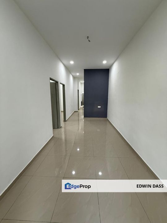 32 Jln Dahlia Taman Aman Senai Single Stry Renovated, Johor, Senai