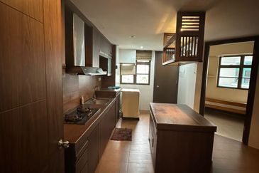 The Straits View, Bandar Baru Permas Jaya