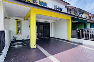 Jalan Pulai Indah 3/3