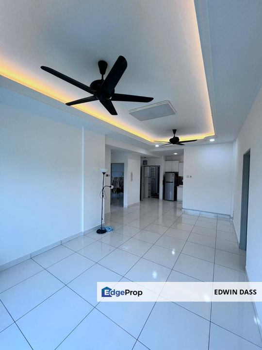 Twin Residences Apartment Renovated Strategic Location, Johor, Tampoi
