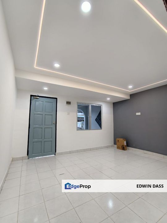 14 Jalan Cenderai xx Taman Megah Ria Double Stry Low Cost Renovated, Johor, Masai