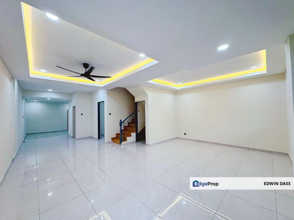 Jln Badik 10 Taman Puteri Wangsa Double Stry Renovated, Johor, Ulu Tiram