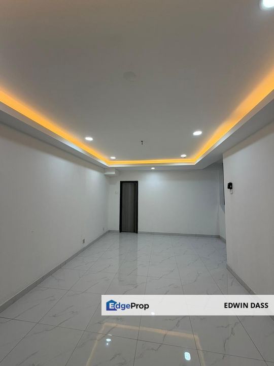 189 Villa Ros Skudai Lama 1.5 Stry Townhouse Corner Lot Renovated, Johor, Tampoi