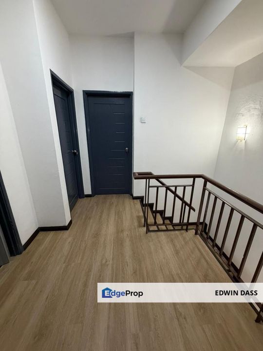 189 Villa Ros Skudai Lama 1.5 Stry Townhouse Corner Lot Renovated, Johor, Tampoi