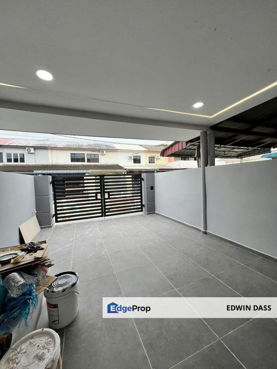 9 Jln Lading x, Taman Puteri Wangsa Double Stry Low Cost Renovated, Johor, Ulu Tiram