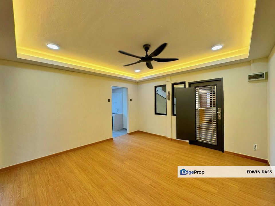 Bandar Selesa Jaya Low Cost Flat, Johor, Skudai