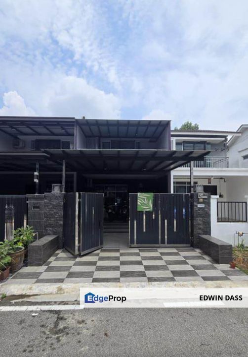 Taman Scientex Utama Senai Double Stry Renovated, Johor, Senai