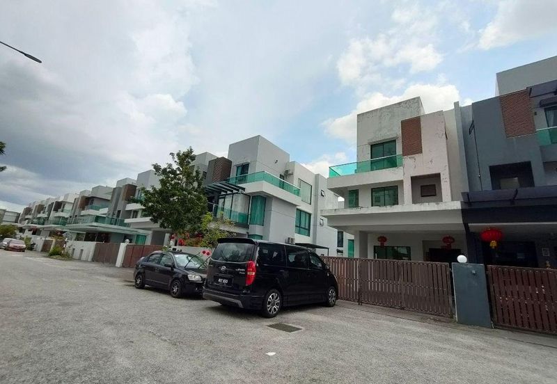 Bandar Mahkota Cheras