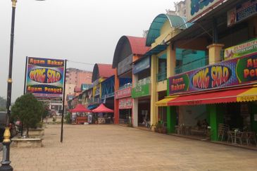 Dagang Avenue, Taman Dagang
