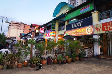 Dagang Avenue, Taman Dagang