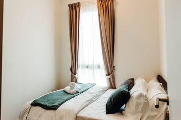 UNA Serviced Apartment