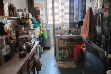 Sri Tanjung Apartment