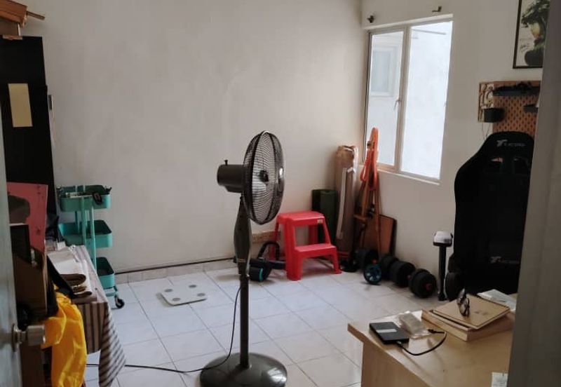 Sri Tanjung Apartment