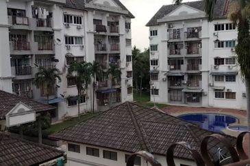 Sri Tanjung Apartment