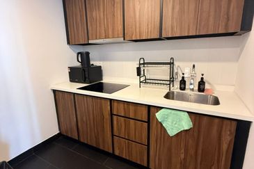 UNA Serviced Apartment