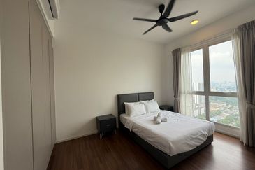 UNA Serviced Apartment