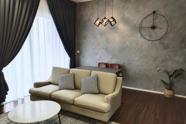 UNA Serviced Apartment