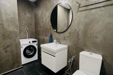 UNA Serviced Apartment