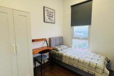 UNA Serviced Apartment