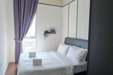 UNA Serviced Apartment