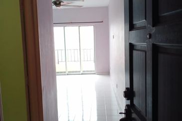 Vista Pinggiran, Taman Pinggiran Putra