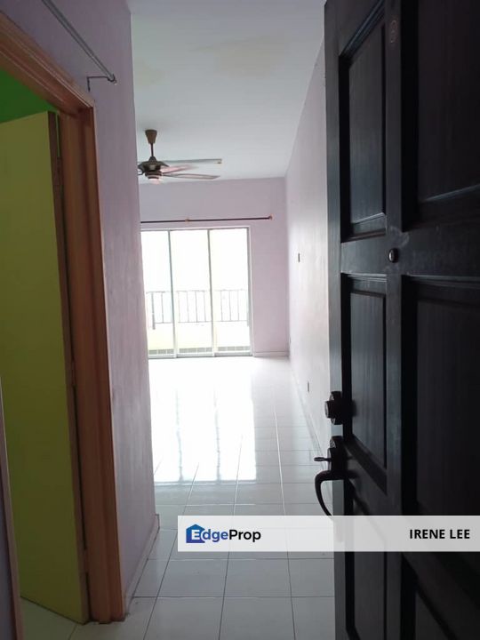 Vista pinggiran apartment now furnish, Selangor, Seri Kembangan