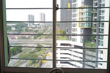 Vista Pinggiran, Taman Pinggiran Putra