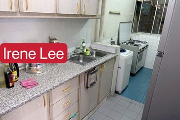 De Tropicana Condominium