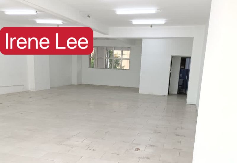 Plaza Prima Shop Lot