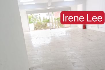 Plaza Prima Shop Lot