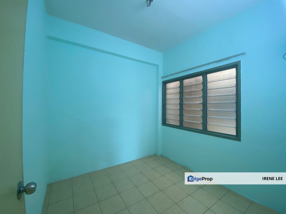 Fullloan cashback 80k below market Sri dahlia apartment Kajang sepakat indah , Selangor, Kajang