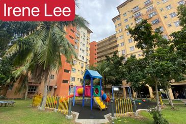 Sri Dahlia Apartment